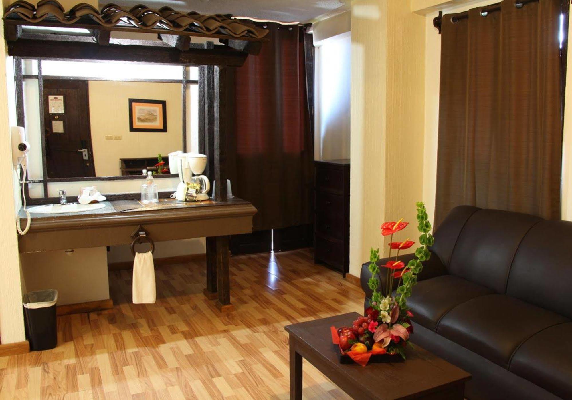 Hotel Mision Τζαλάπα Εξωτερικό φωτογραφία